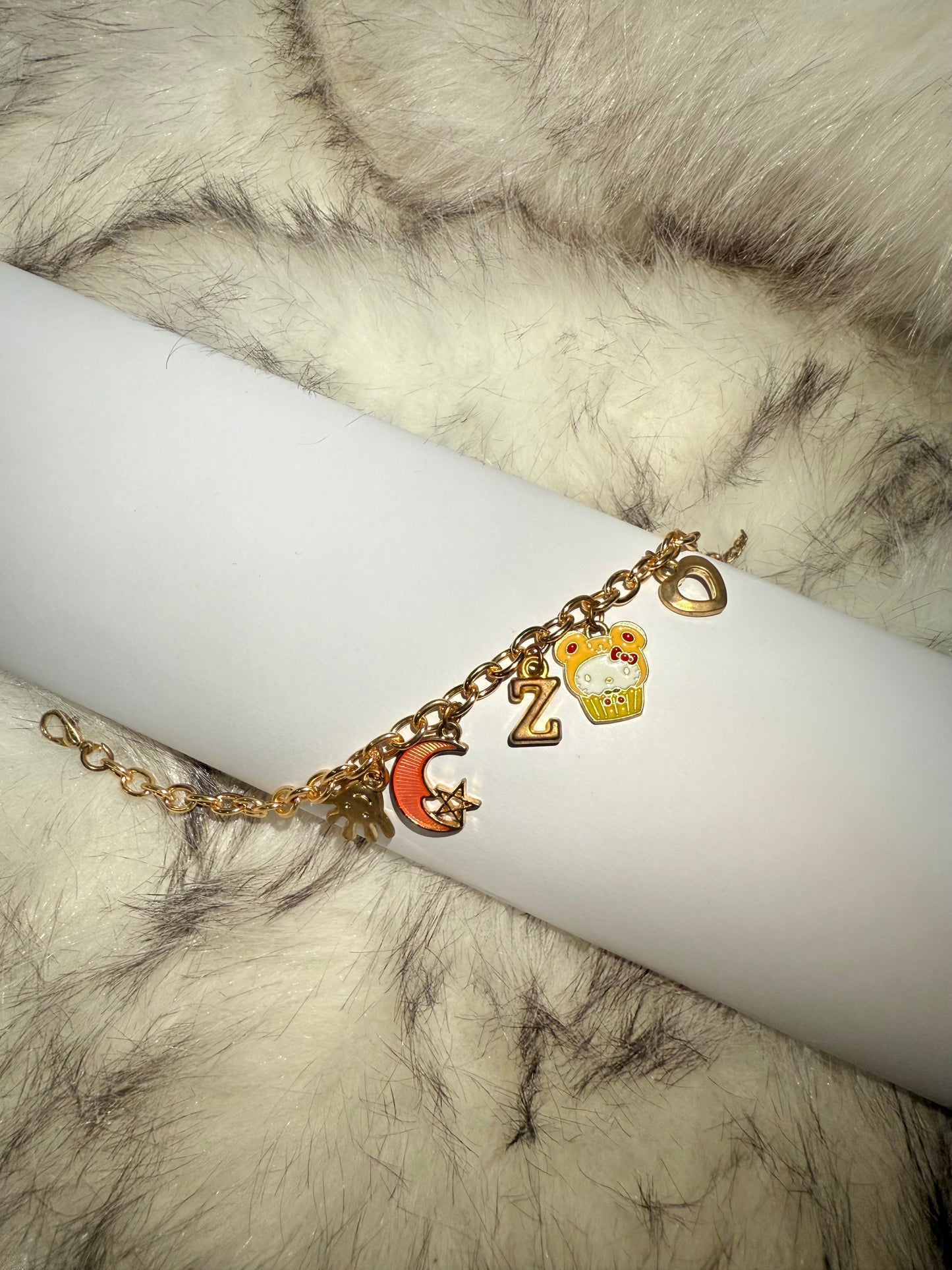 Hello Kitty Z initial inspired charm bracelet