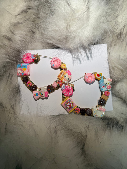 Hello Kitty heart earrings